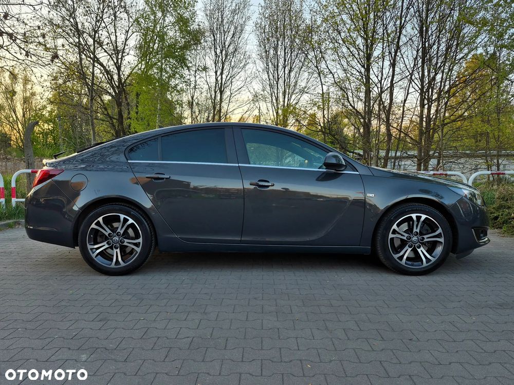 Opel Insignia 2.0 T Cosmo 4x4 S&S - 3