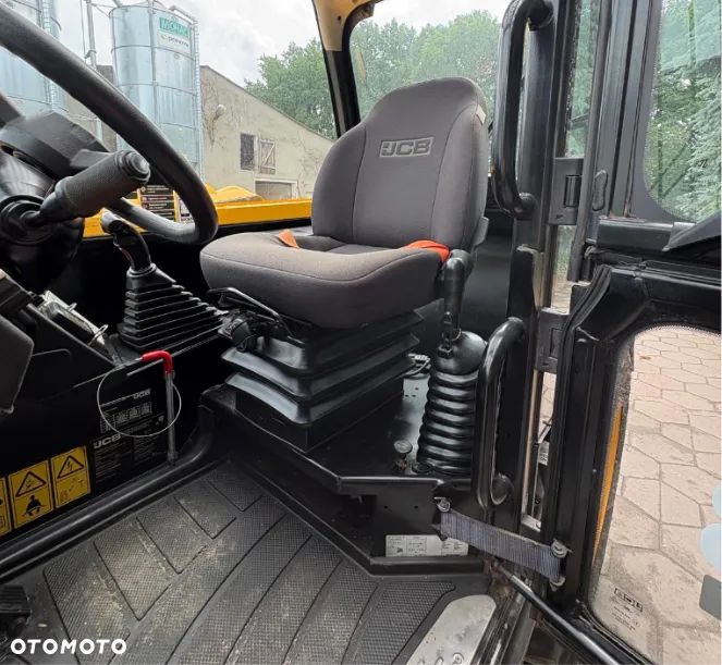 JCB 531-70 - 22