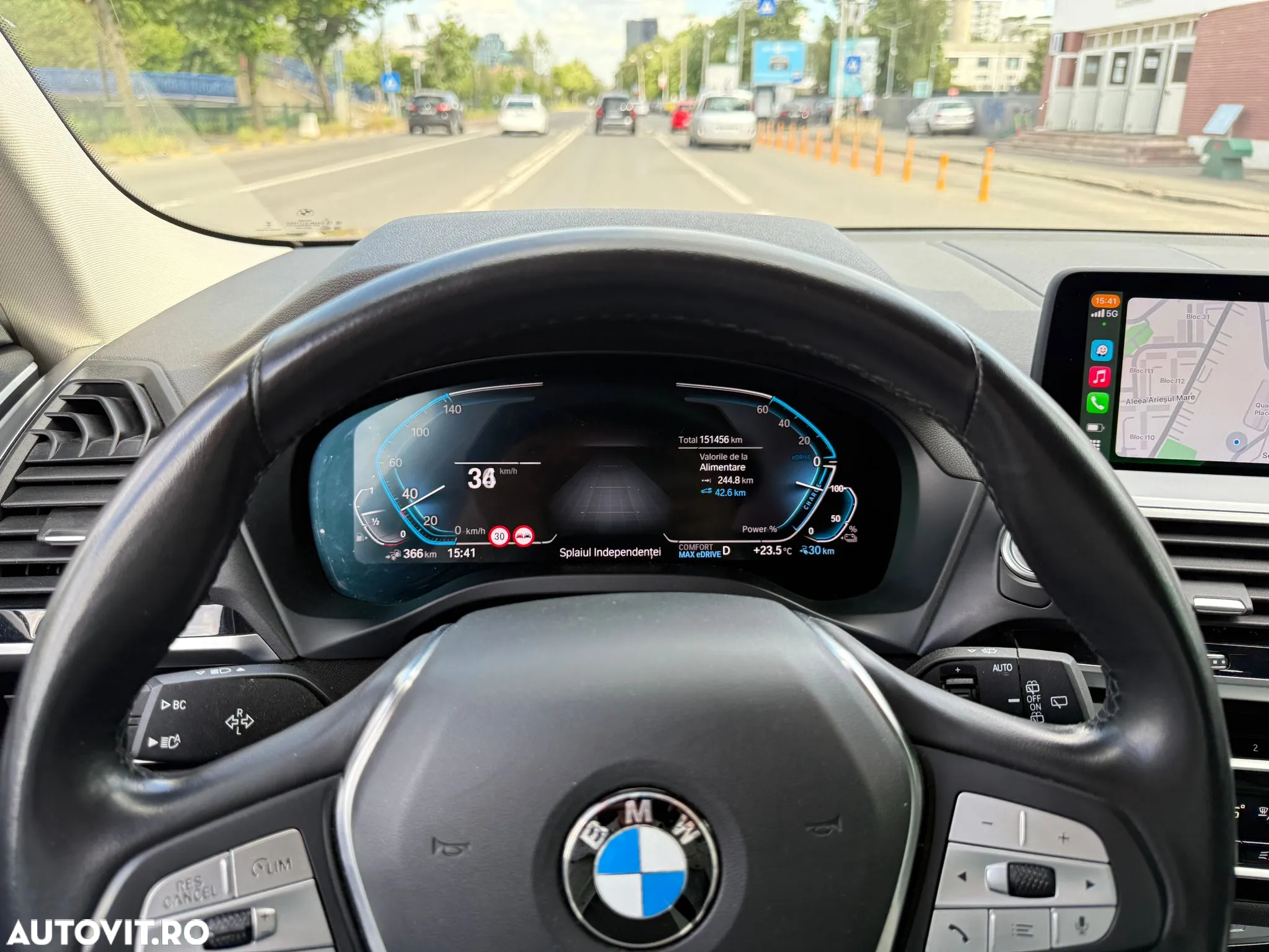 BMW X3 xDrive30e AT PHEV - 12
