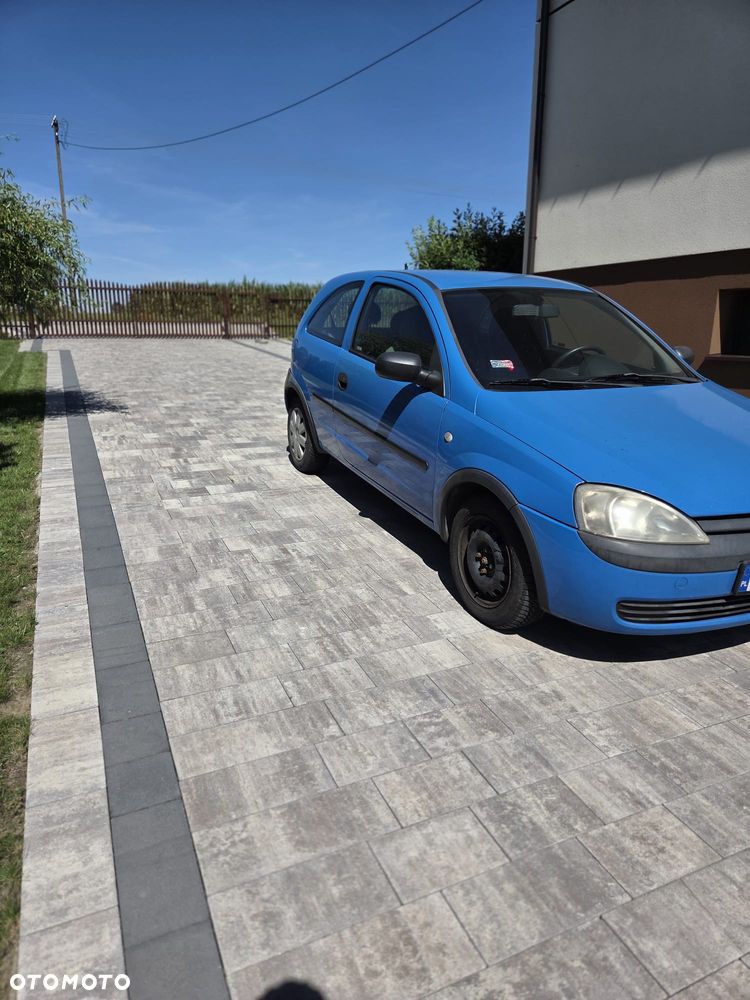Opel Corsa - 3
