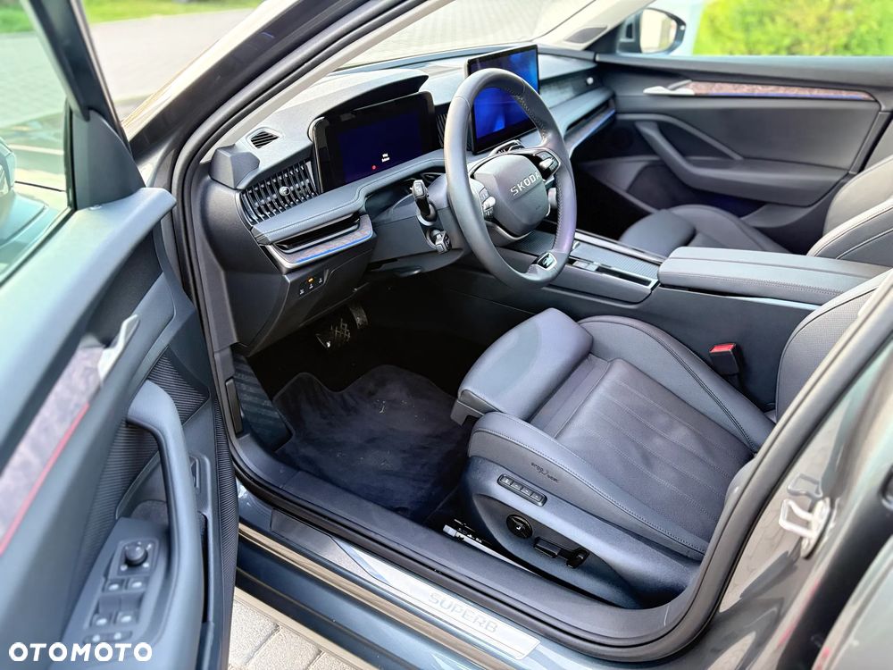 Skoda Superb 2.0 TDI SCR 4x4 L&K DSG - 5