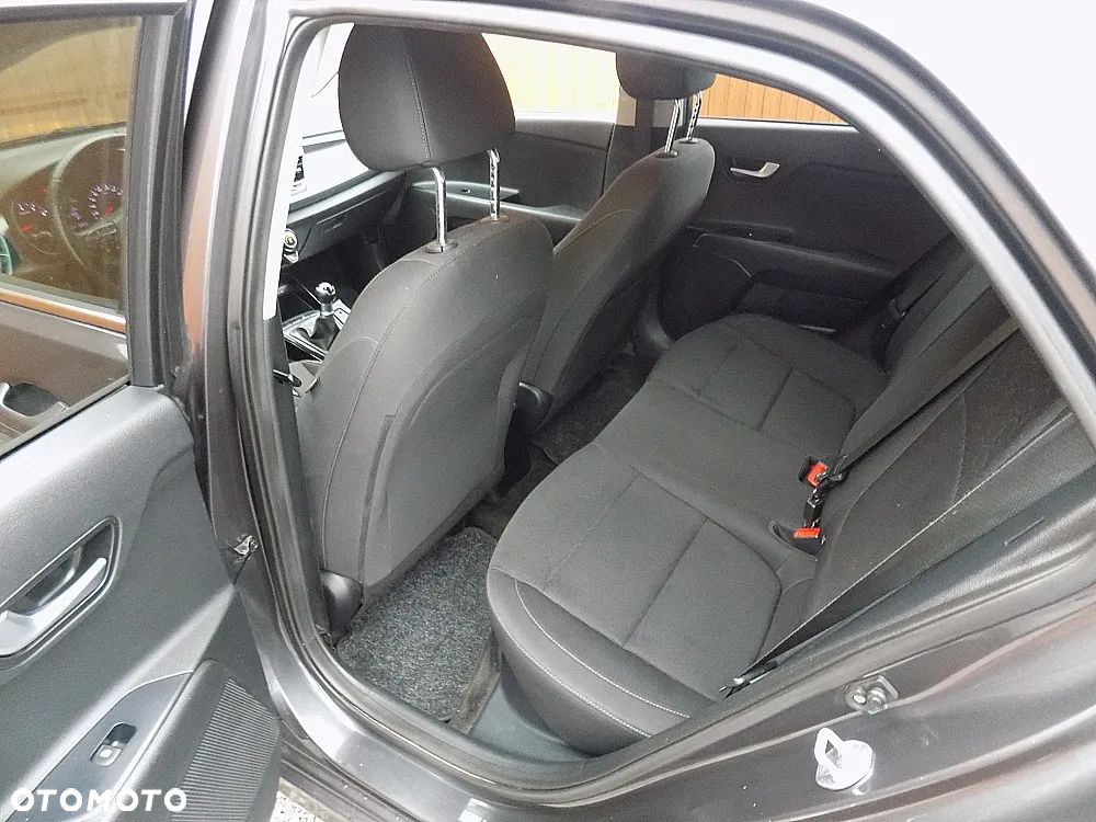 Kia Rio 1.2 Edition 7 - 6