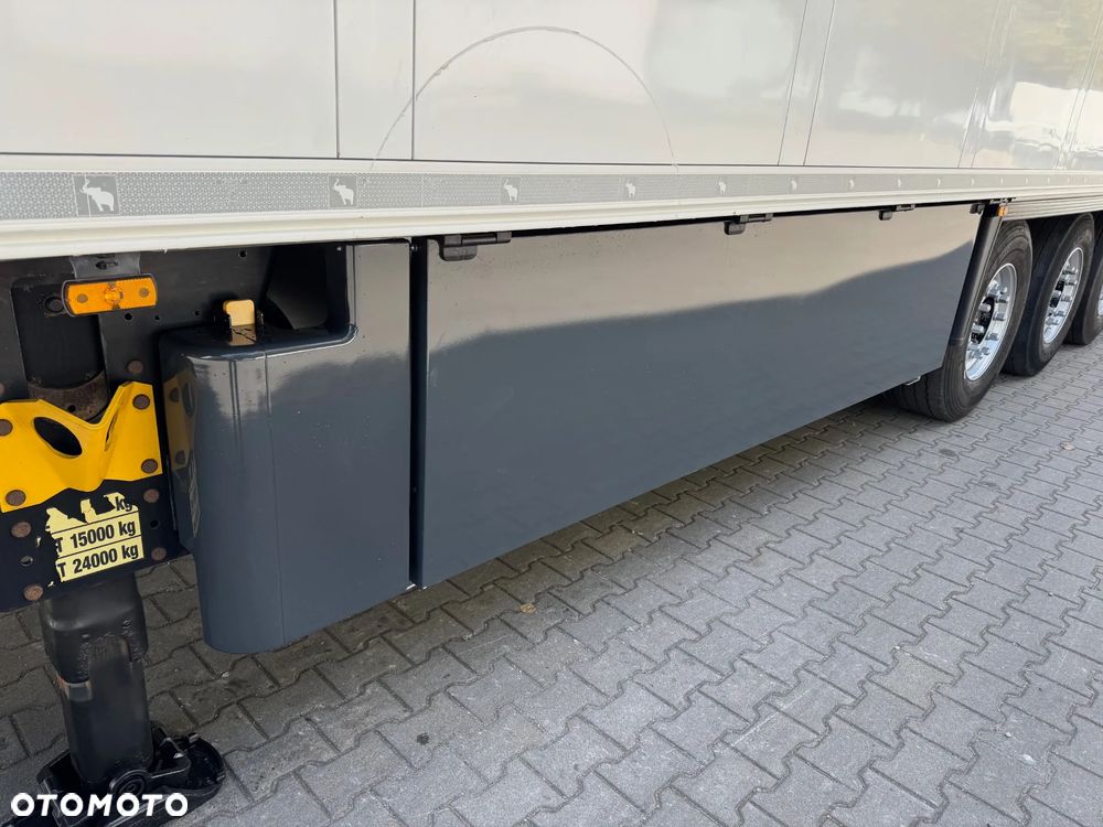 Schmitz Cargobull Chłodnia , Thermo King SLXi 300, Kwiatowa 2,50m - 24