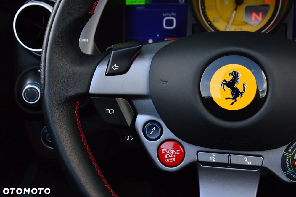 Ferrari Portofino M - 31