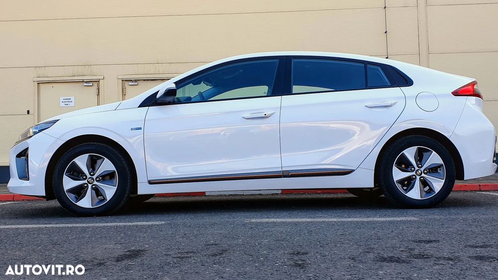Hyundai IONIQ 120CP Exclusive - 8