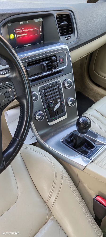 Volvo S60 D5 Start-Stop Basic - 22