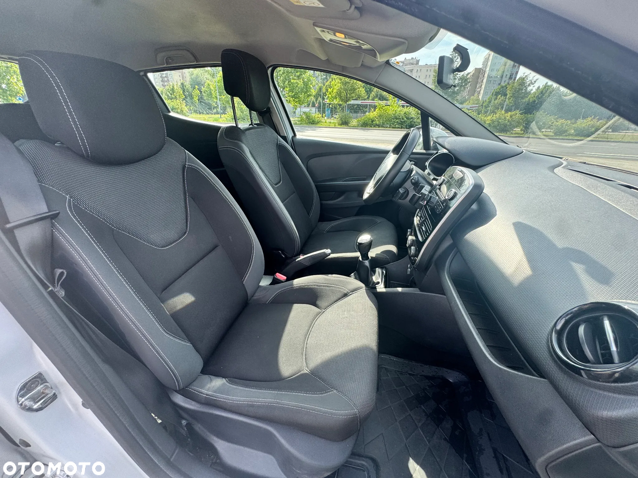Renault Clio 1.5 dCi Energy Alize - 14