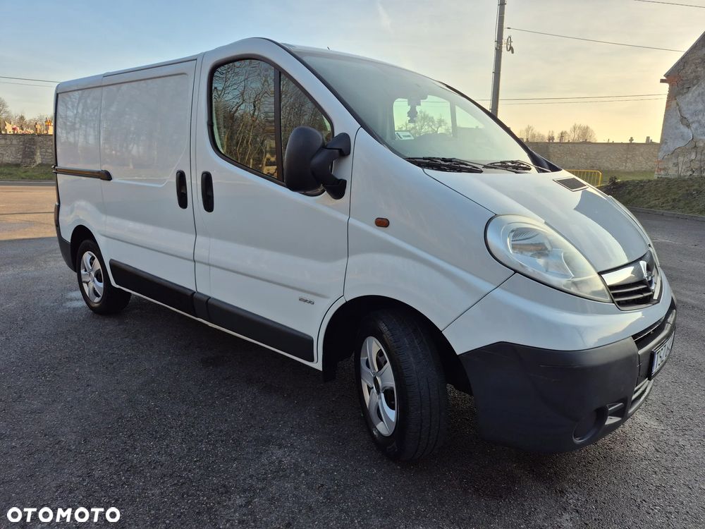 Opel Vivaro - 6