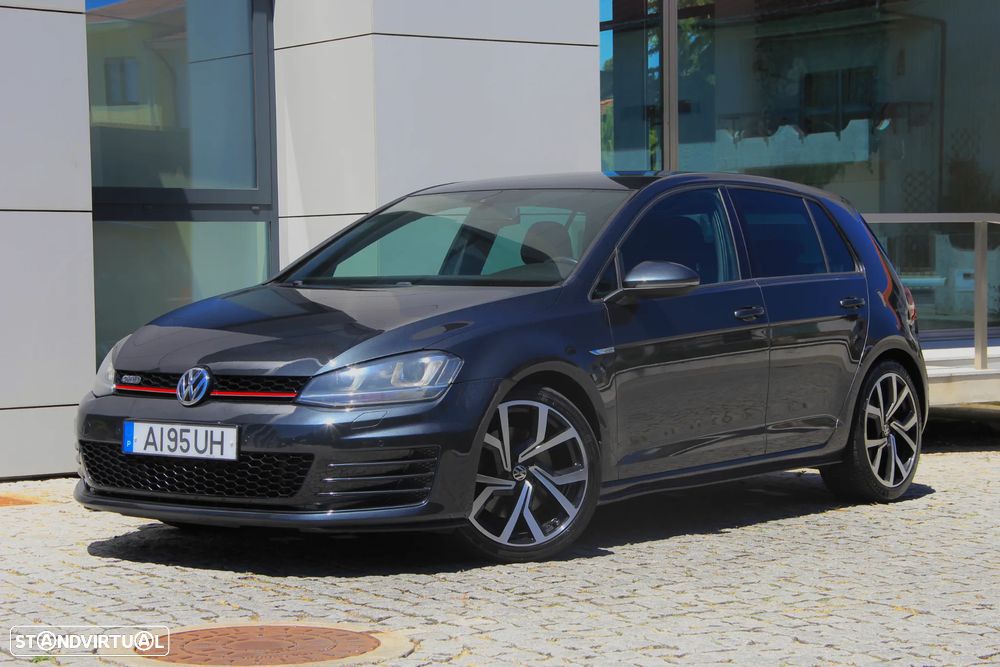 VW Golf 2.0 TDI GTD - 7