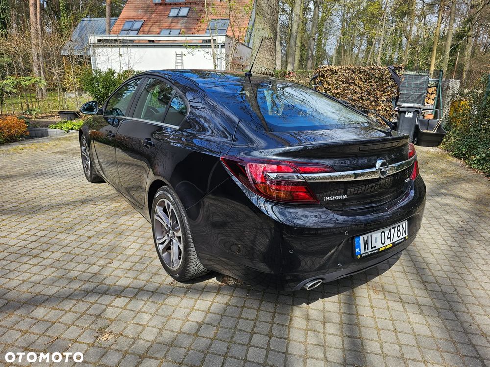 Opel Insignia 2.0 CDTI Cosmo S&S - 3