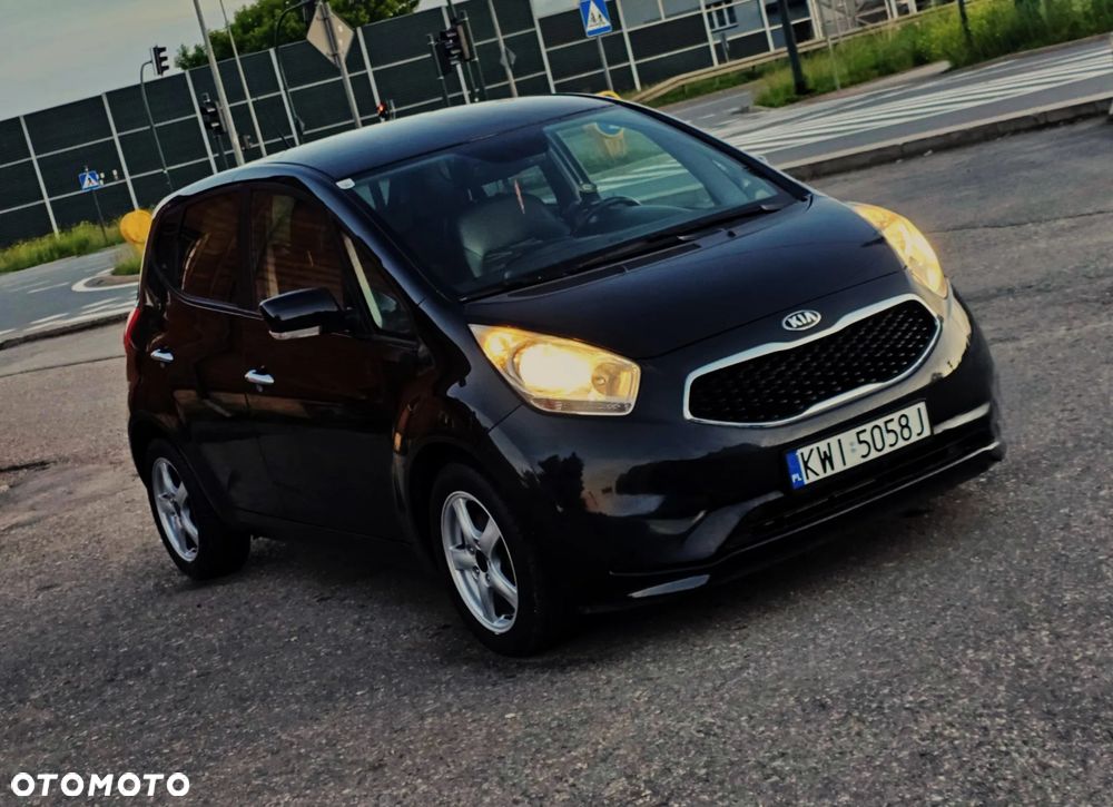 Kia Venga 1.6 CRDi 128 Business Line - 1