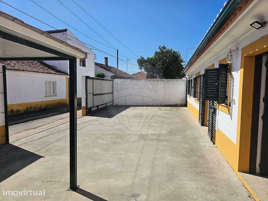 Moradia T3 para venda - Grande imagem: 2/19