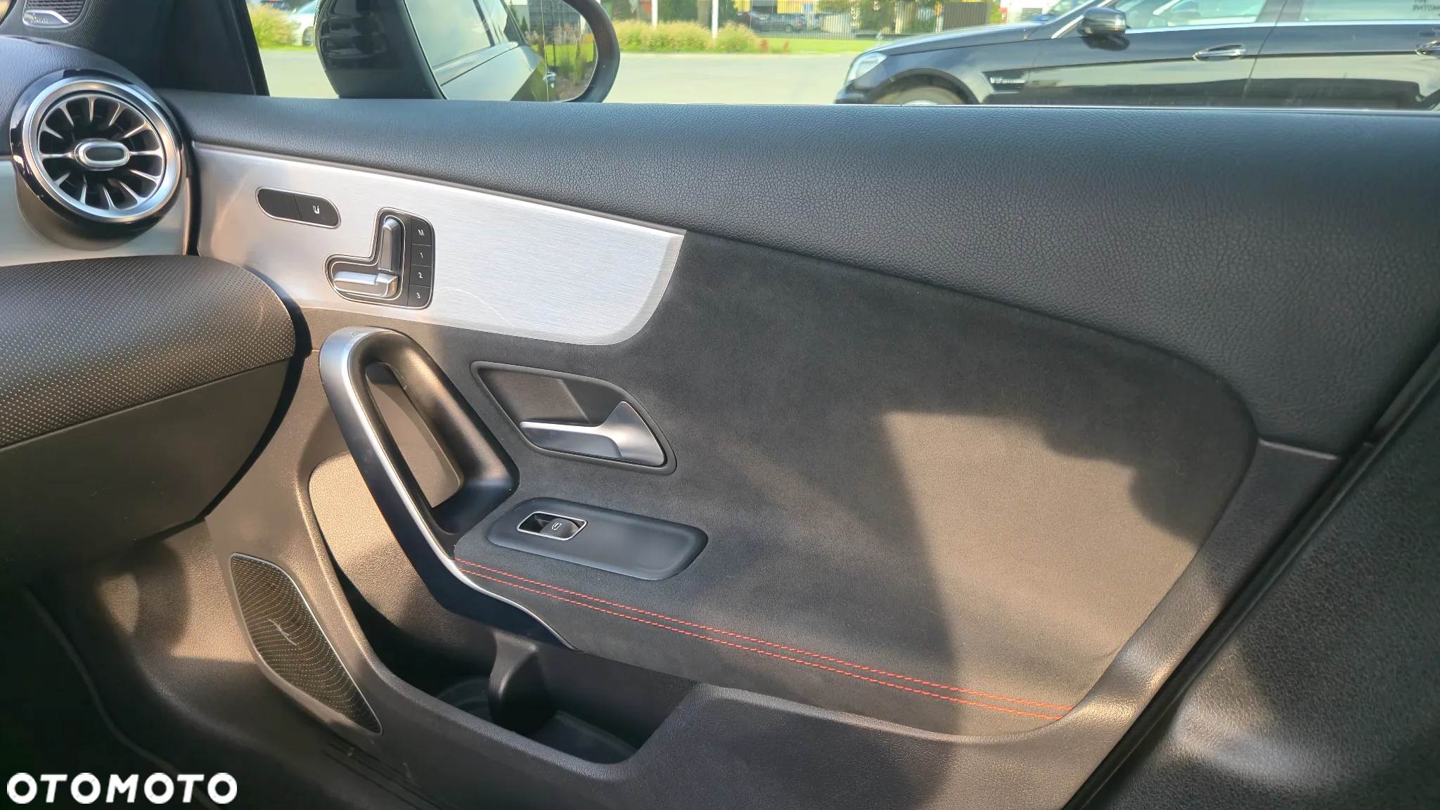 Mercedes-Benz Klasa A 35 AMG 4-Matic 7G-DCT - 4