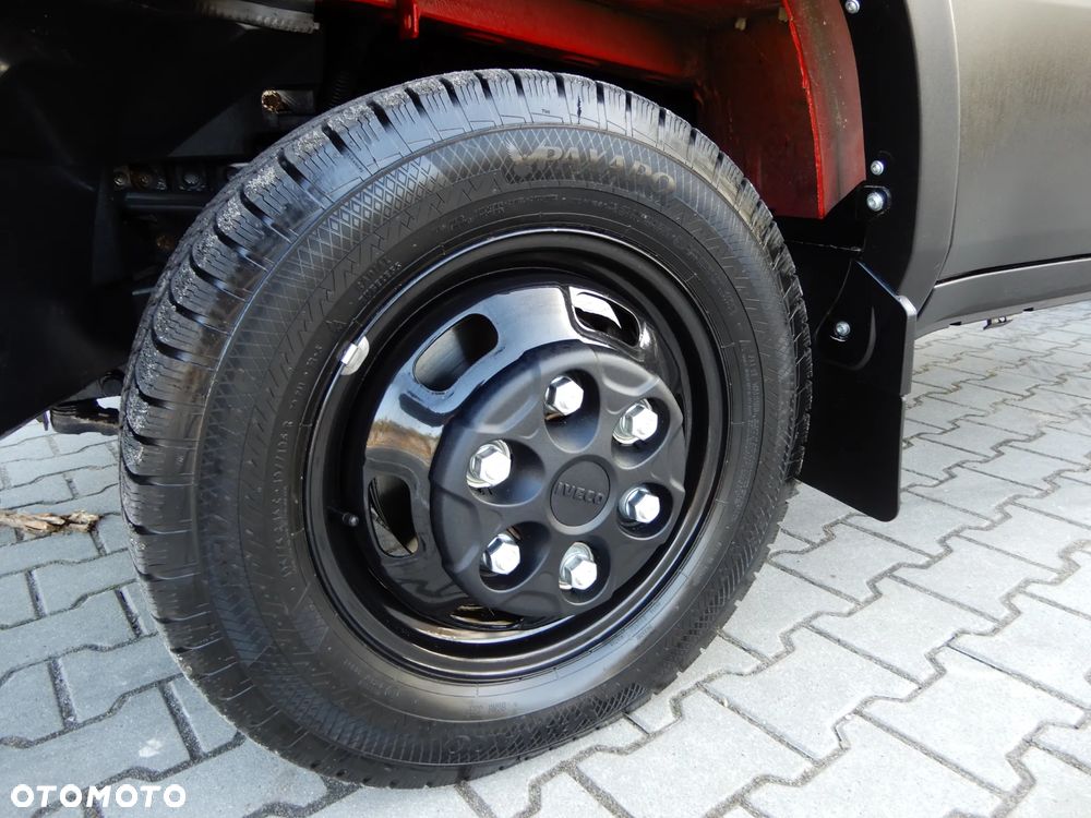 Iveco DAILY 35C16 Brygadowy Dubel Doka + Wywrotka Renomowanej Firmy RomCar Wywrot Kiper x 3 Skrzynia 3004 mm Blokada Mostu Rozstaw Osi 3750 mm HAK 3500 Stan 6-Cio Osobowy + 755 Kg Ładowność Auta Jak NOWY POLECAM - 9
