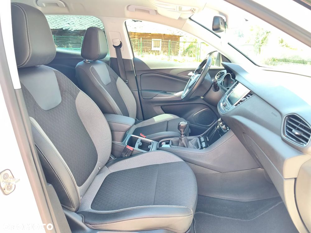 Opel Grandland X 1.5 D Start/Stop Business Edition - 21