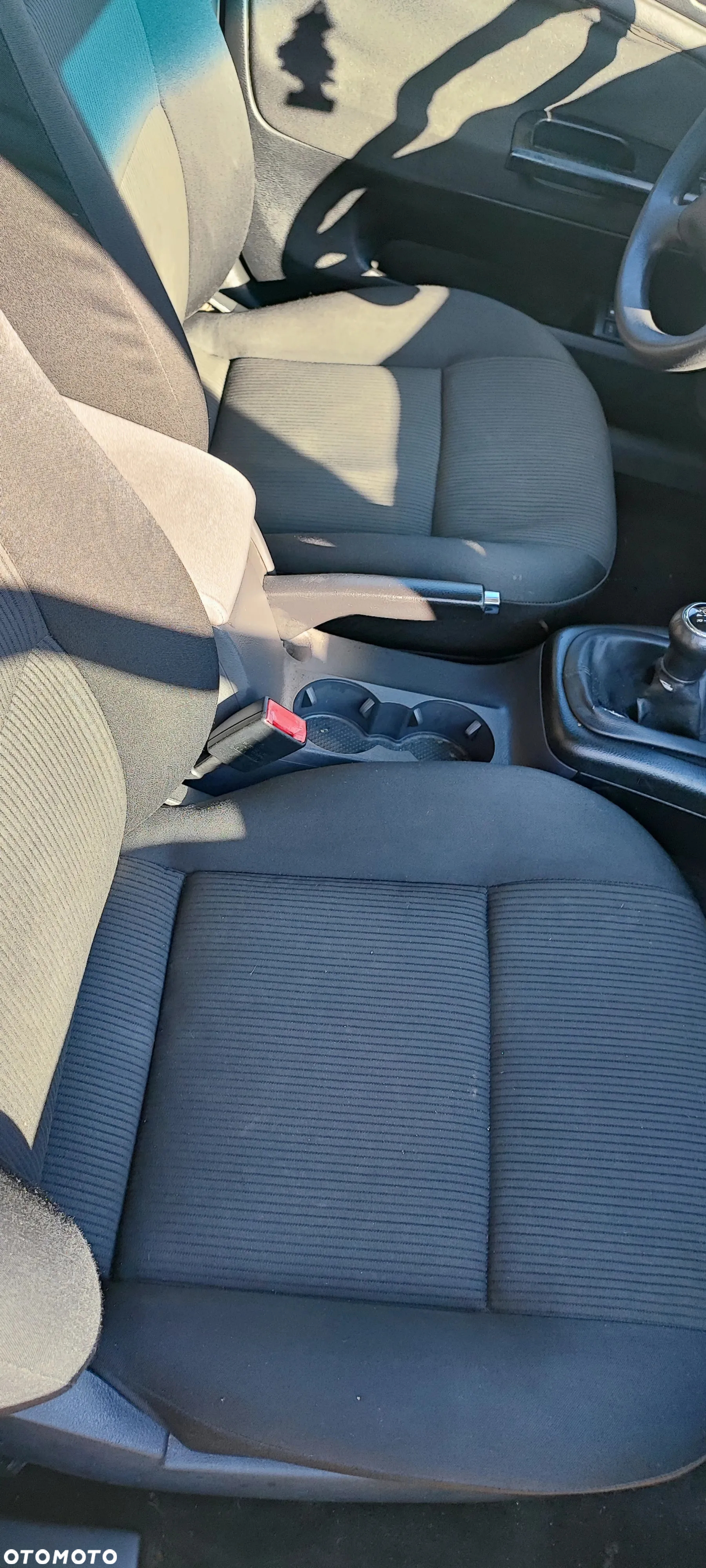 VW PASSAT B5FL KOMBI FOTELE KANAPA ISOFIX CZARNE - 3