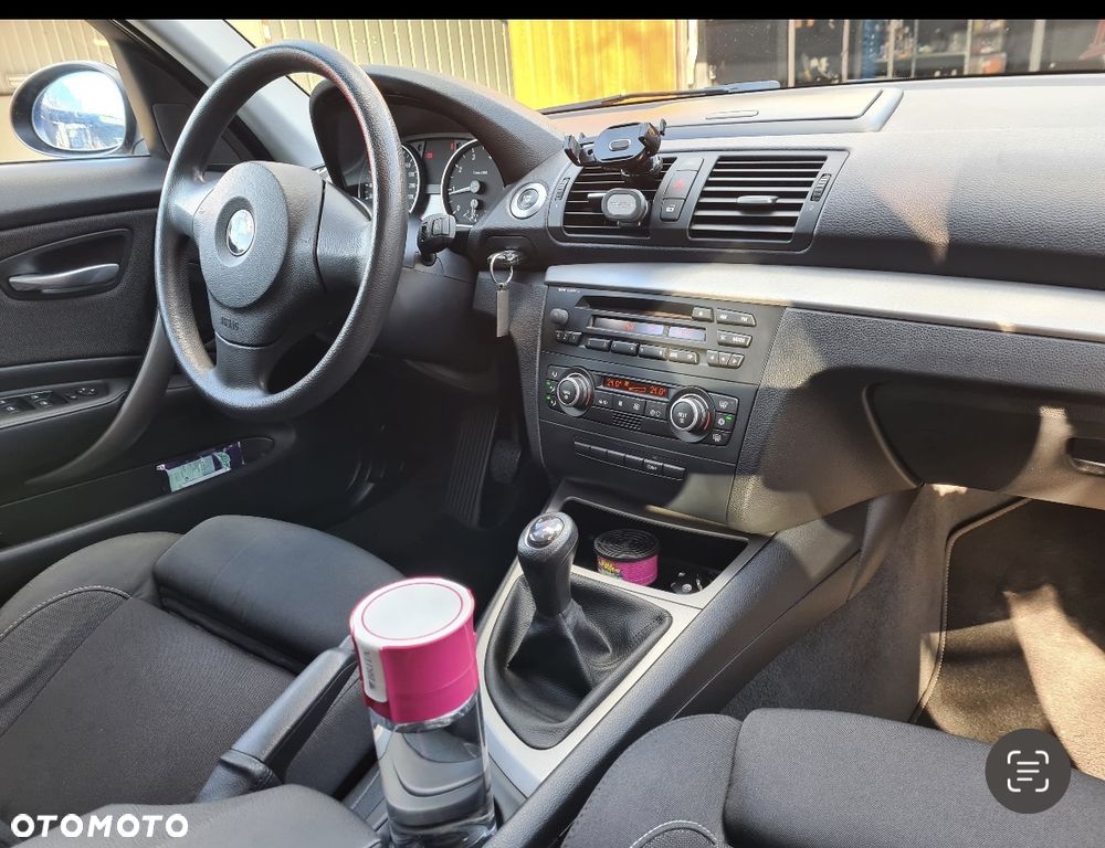 BMW Seria 1 118i - 9