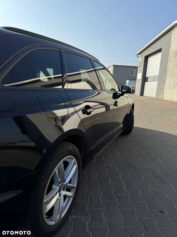 Audi A4 Avant 35 TDI S tronic advanced - 11