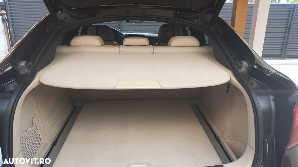 BMW X6 xDrive30d - 13