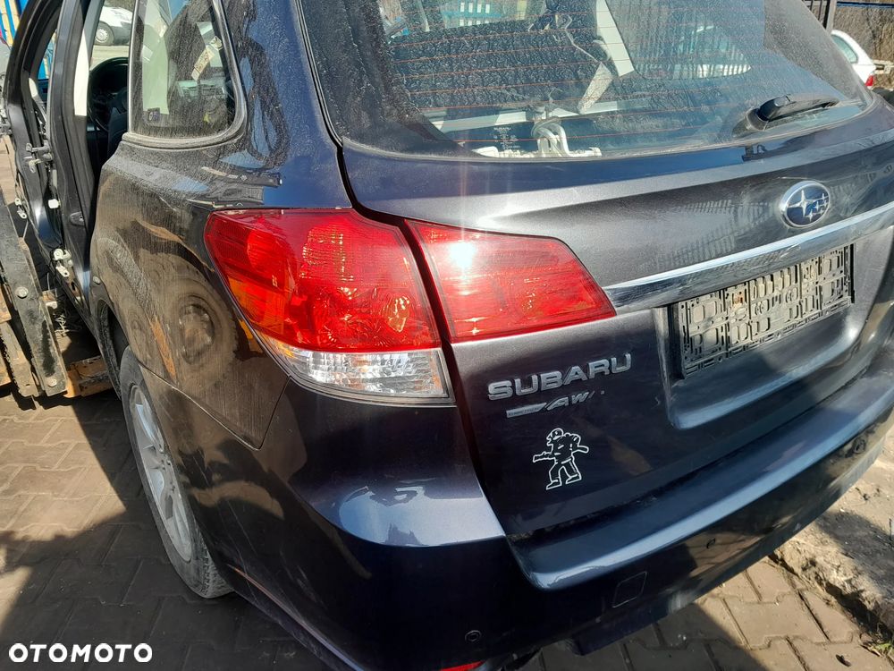 Lampa tylna lewa w błotnik SUBARU Legacy V 09-14r. kombi Europa - 3