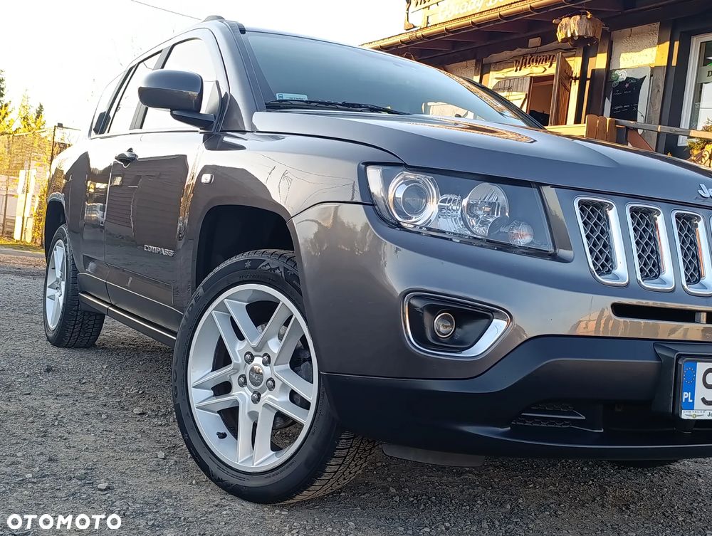 Jeep Compass 2.0 4x2 Limited - 24