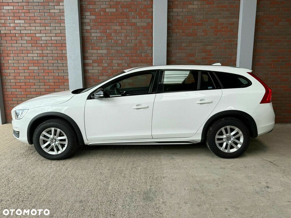 Volvo V60 T5 Drive-E Kinetic - 2
