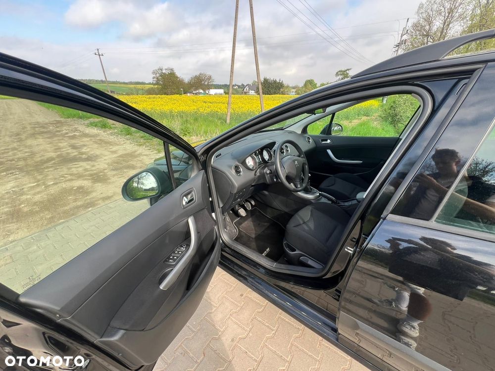 Peugeot 308 1.6 HDi Premium Plus - 9
