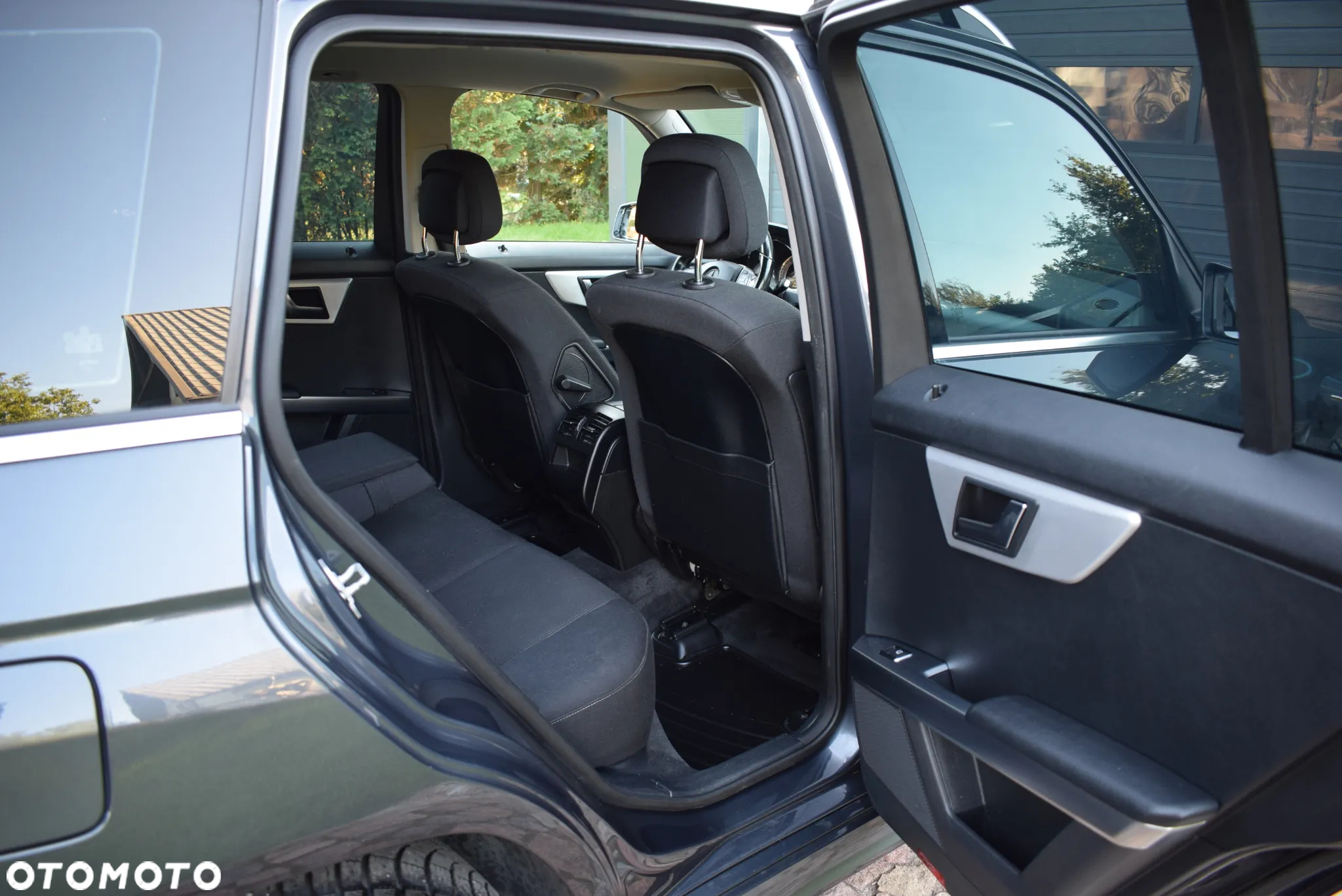 Mercedes-Benz GLK - 33