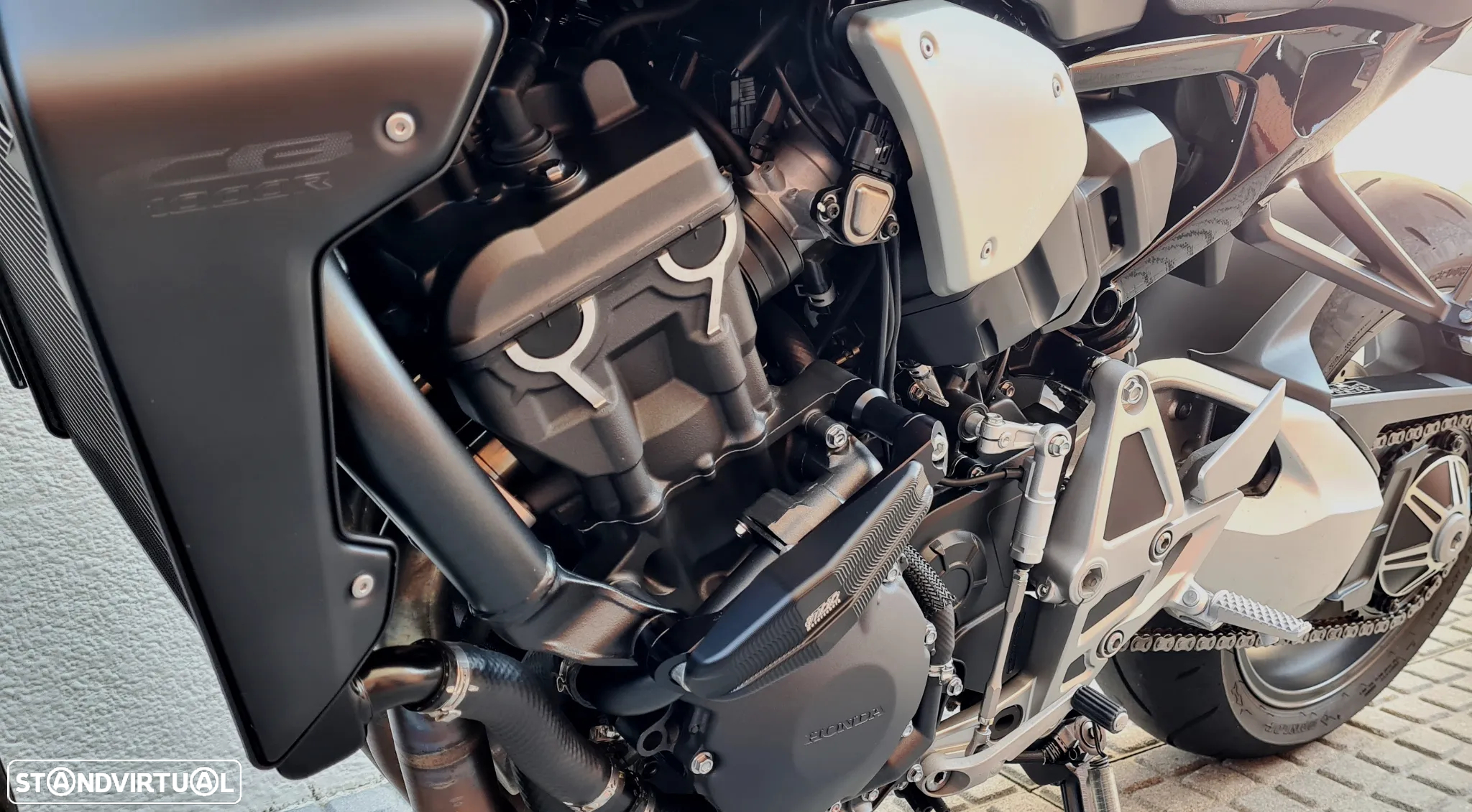 Honda CB 1000 R Limited Edition - 10