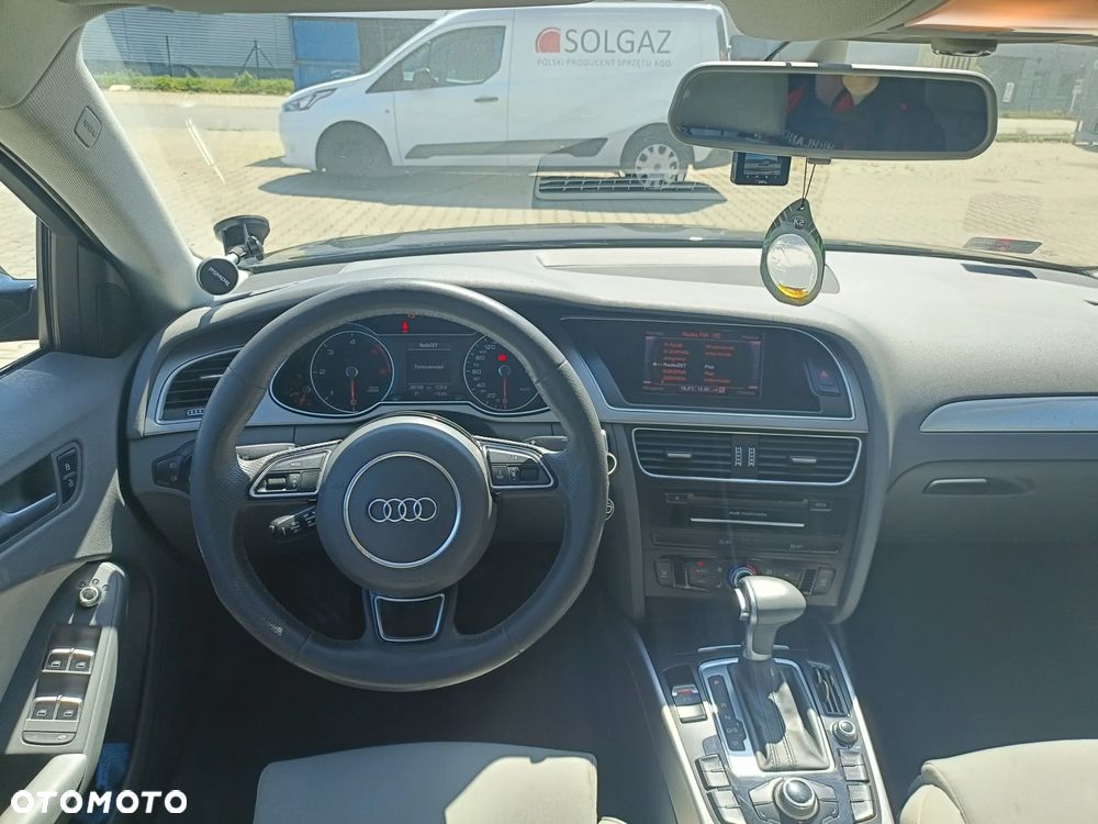 Audi A4 Avant 2.0 TDI DPF multitronic Ambition - 12