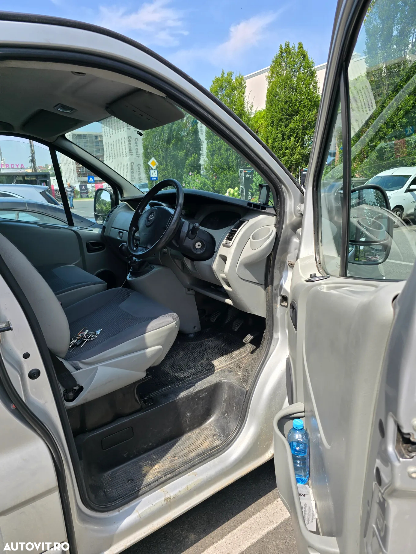 Opel Vivaro - 17