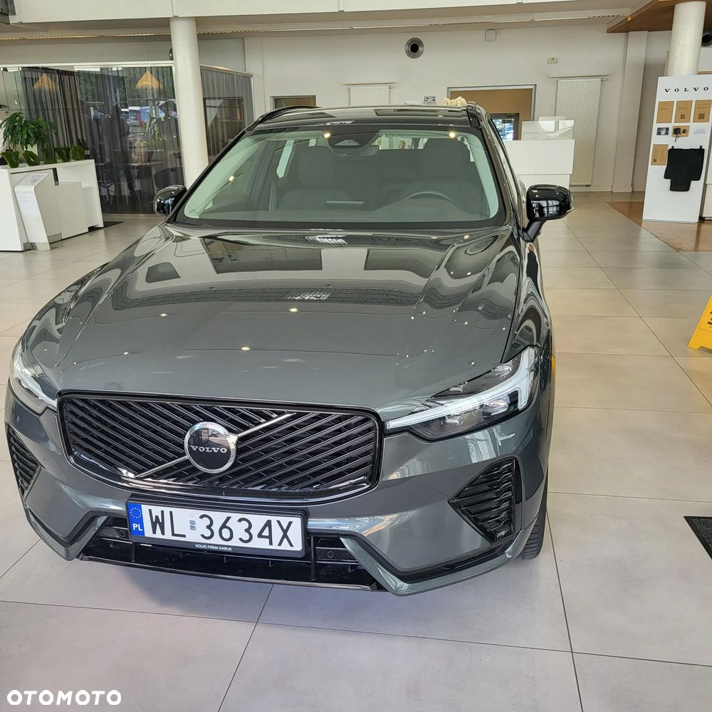 Volvo XC 60 B5 B AWD Plus Dark - 11