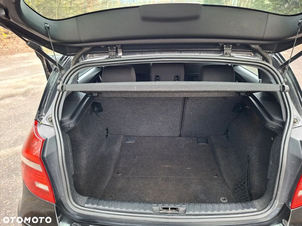 BMW Seria 1 118d - 18