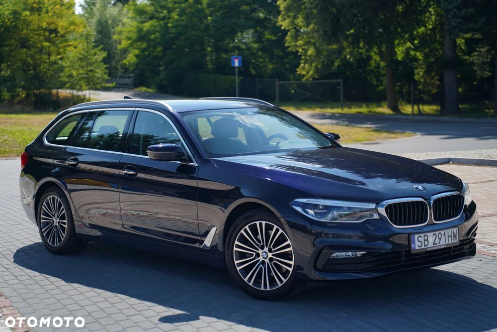 BMW Seria 5 520d Sport Line