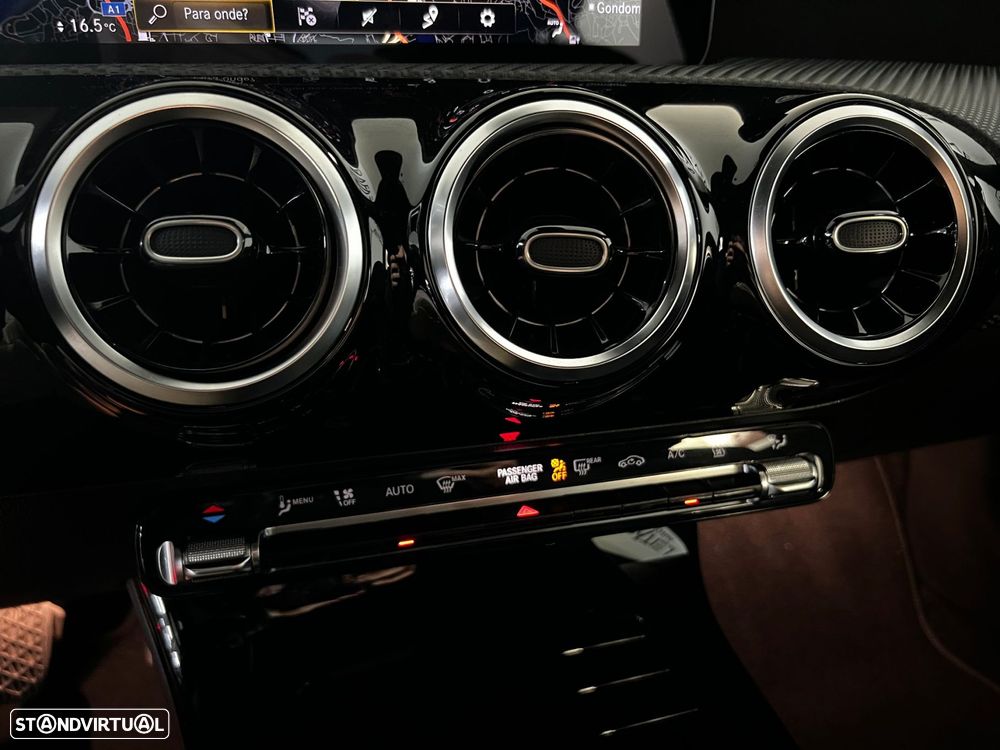 Mercedes-Benz CLA 250 e Shooting Brake Style Plus - 24