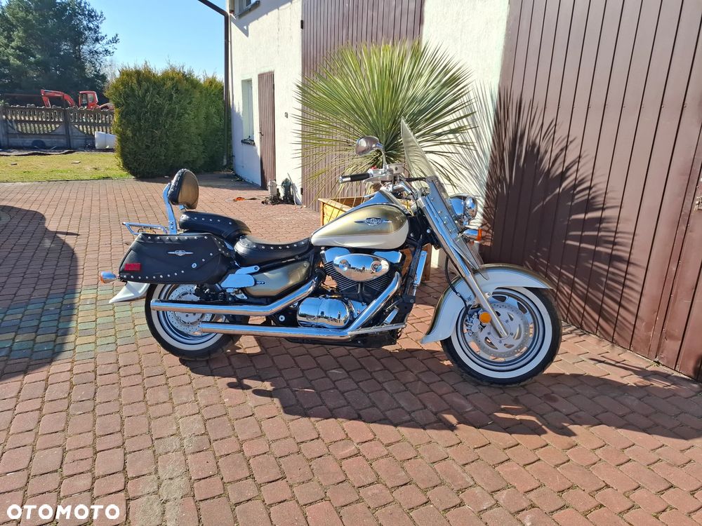 Suzuki Boulevard - 3
