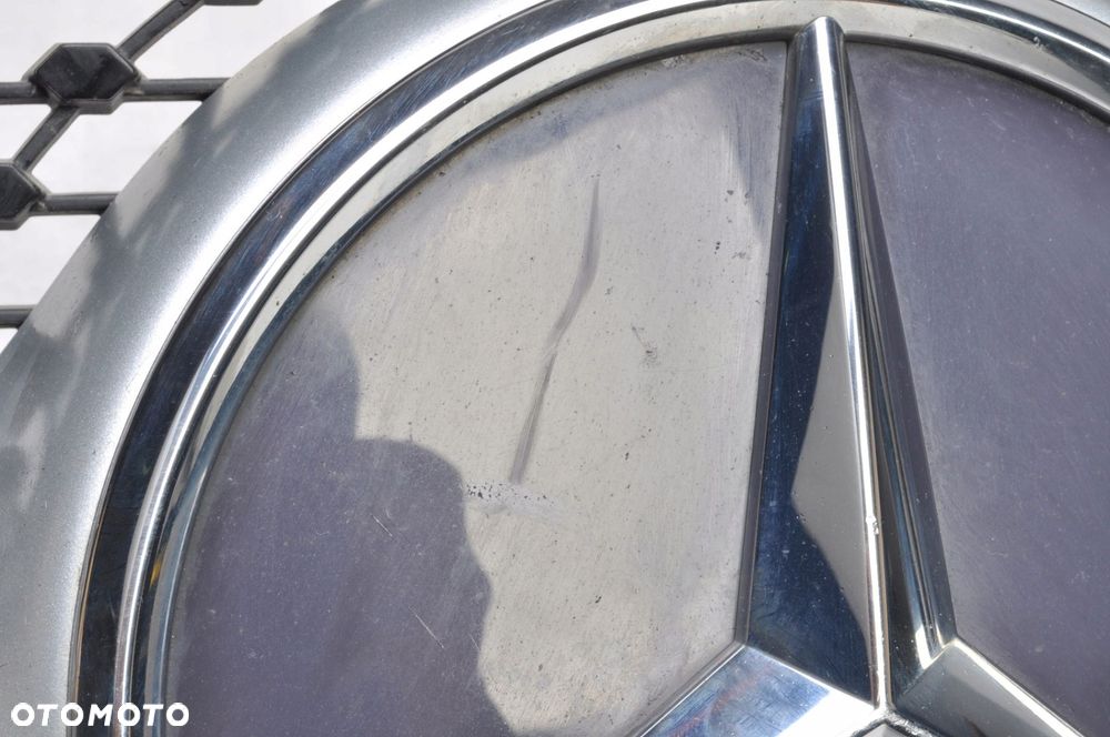 MERCEDES W177 ATRAPA GRILL A1778880200 A0008880400 - 8