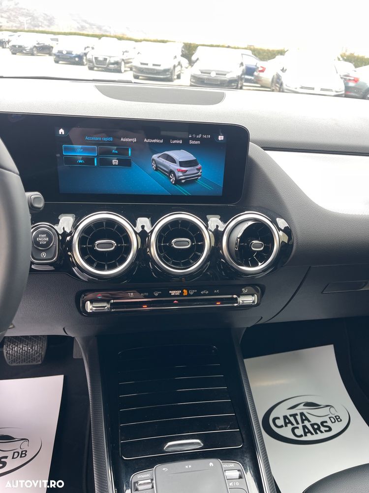 Mercedes-Benz GLA 180 d 8G-DCT Style - 35