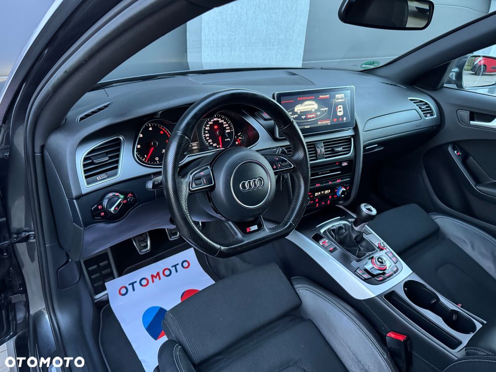 Audi A4 Avant 2.0 TDI DPF clean diesel S line Sportpaket - 19