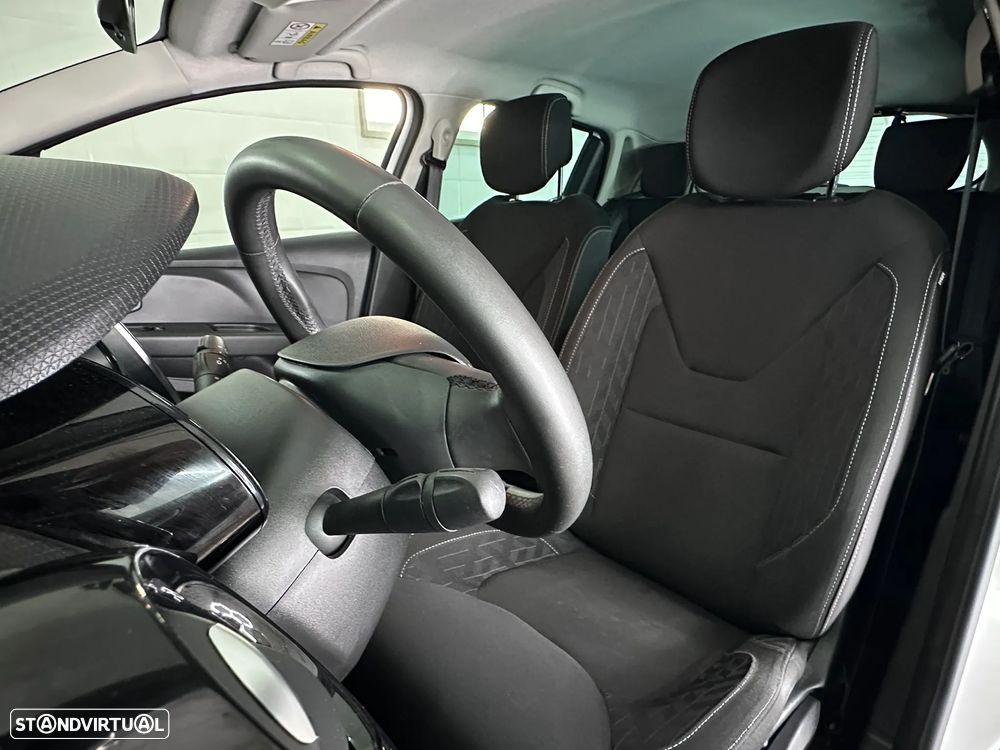 Renault Clio 1.5 dCi Limited EDition - 17