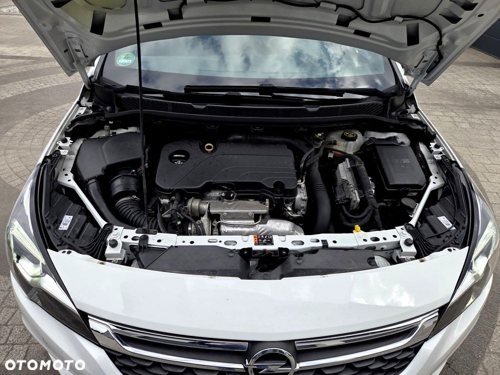 Opel Astra - 34