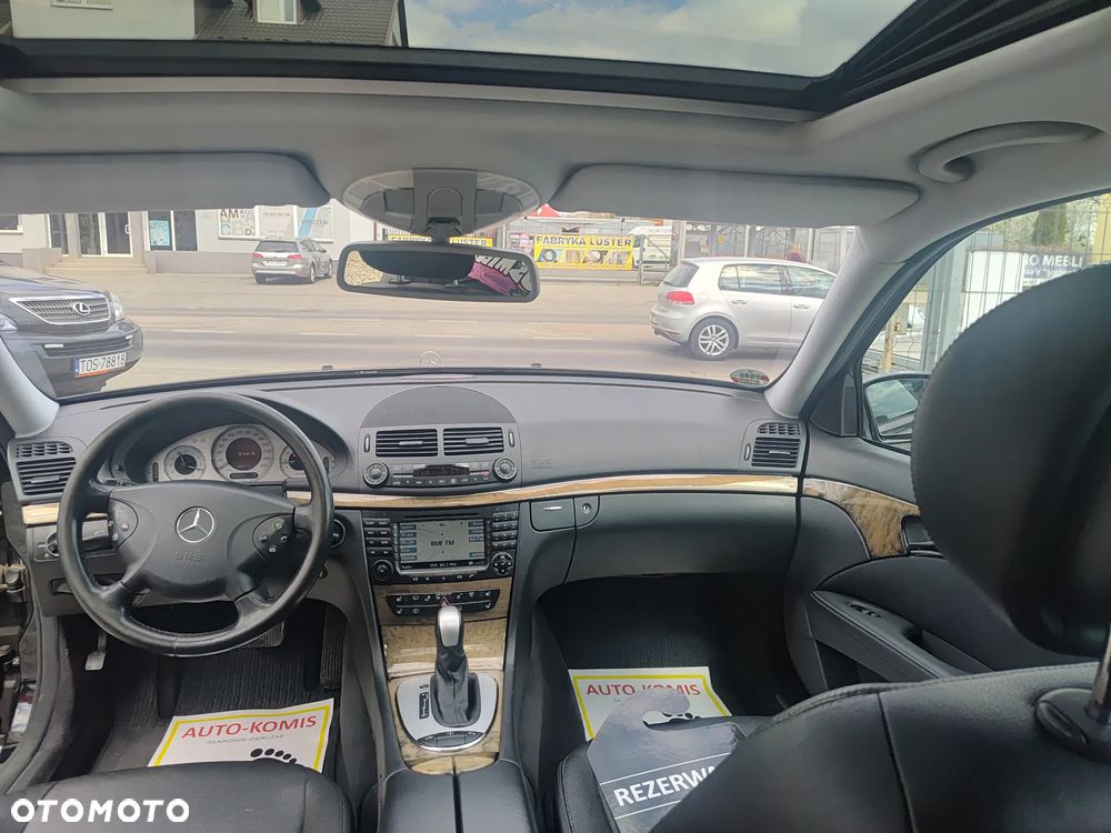 Mercedes-Benz Klasa E 500 Avantgarde Sport Edition - 16