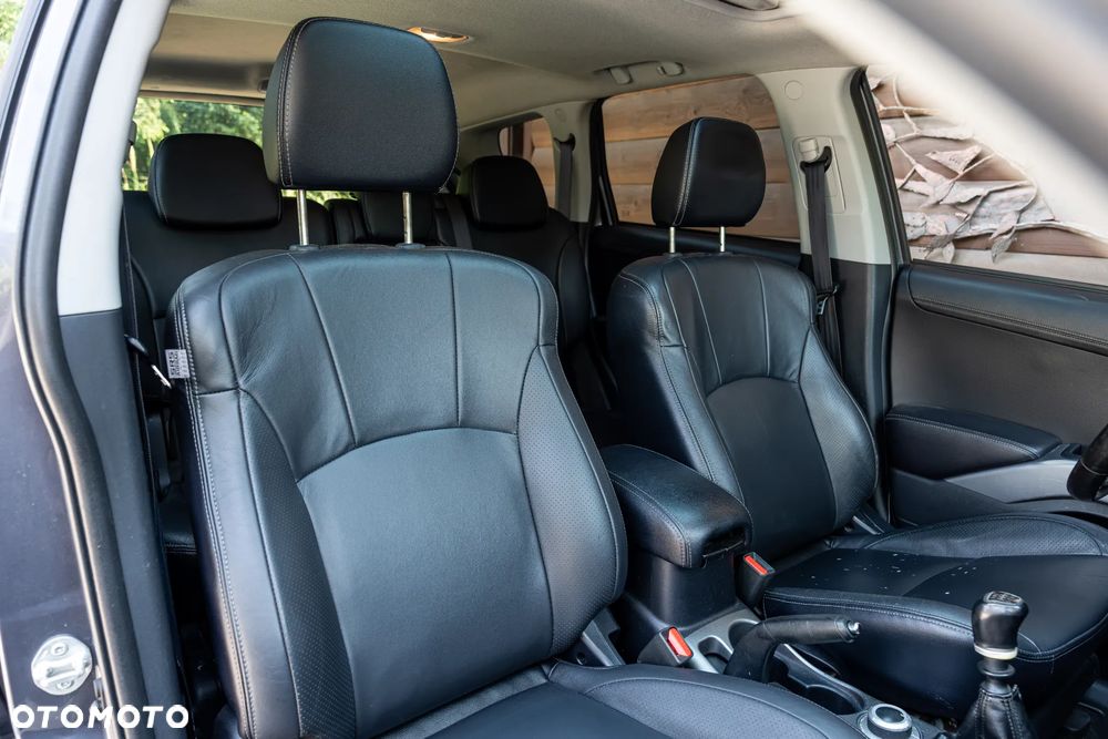 Mitsubishi Outlander 2.2 DID Intense EU5 - 25