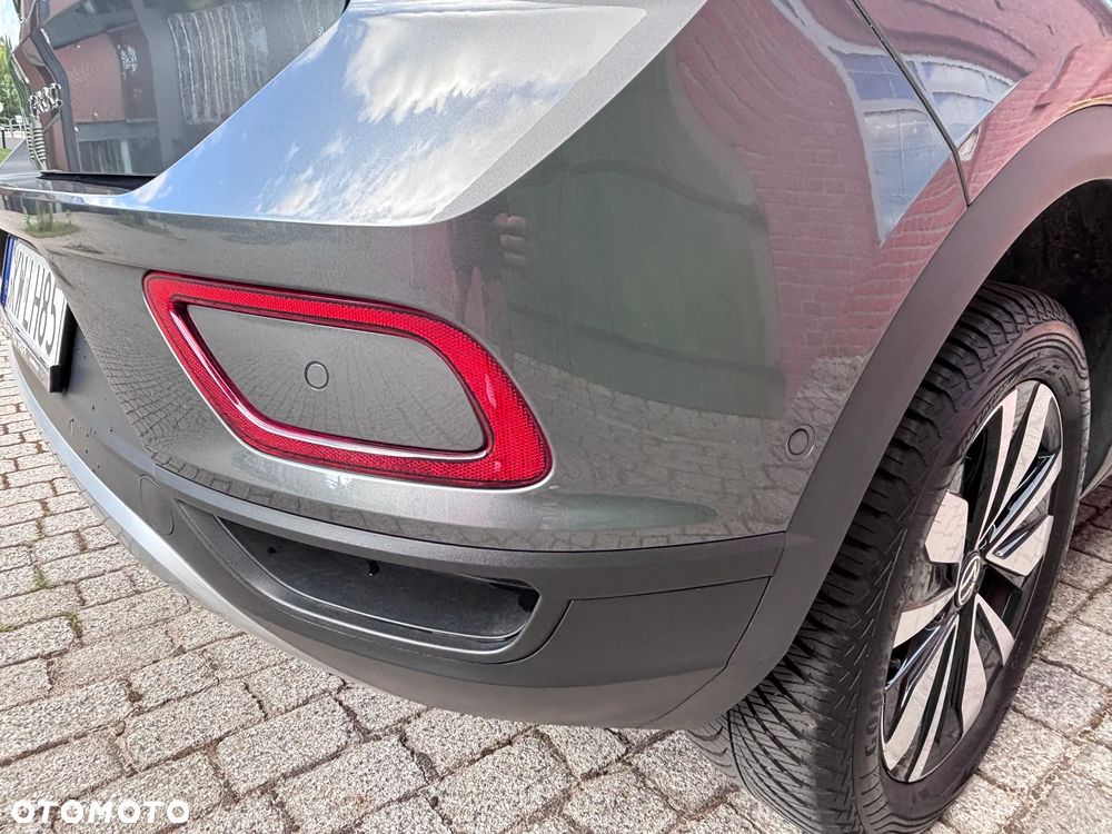 Volkswagen T-Roc - 15