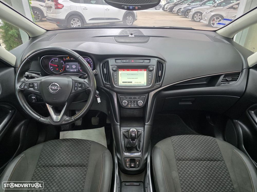 Opel Zafira 1.6 CDTi Innovation S/S - 22