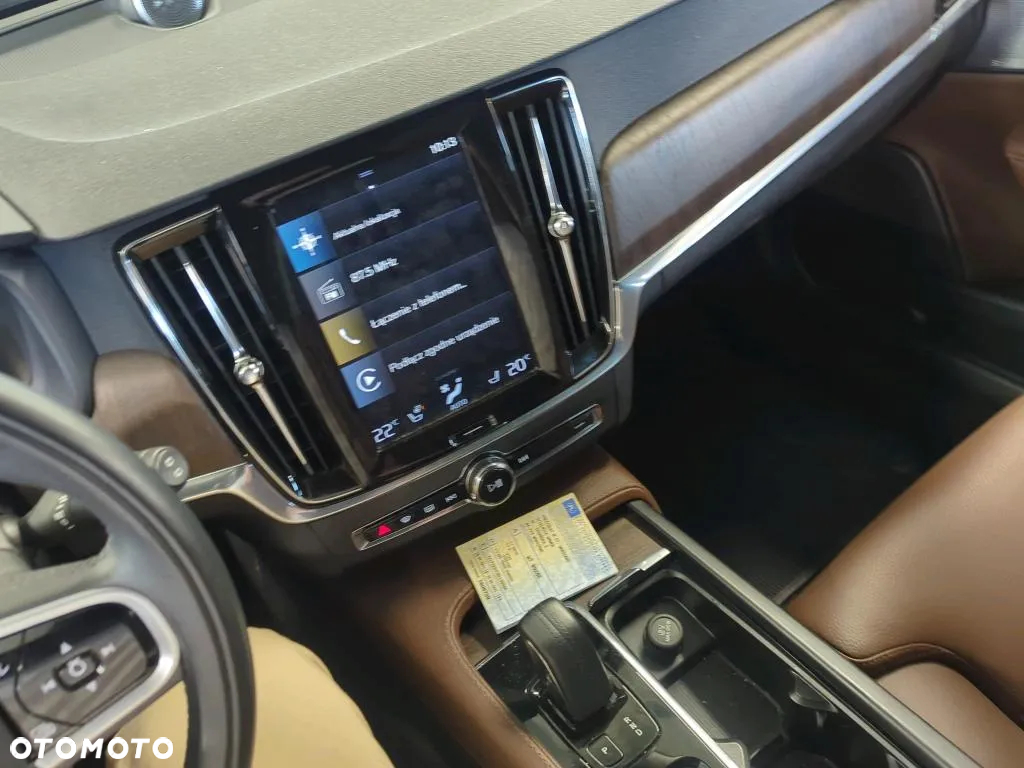 Volvo V90 Cross Country D4 AWD Pro - 9