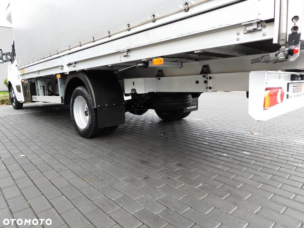 Renault MASTER PLANDEKA 10 PALET WEBASTO TEMPOMAT NAWIGACJA LEDY BLIŹNIACZE KOŁA KLIMATYZACJA  165KM - 18