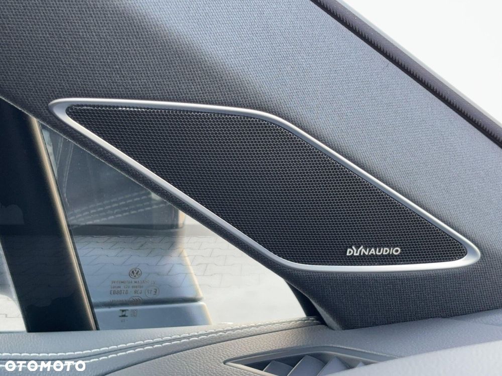 Volkswagen Touareg 3.0 V6 TDI SCR 4Mot R-Line - 37