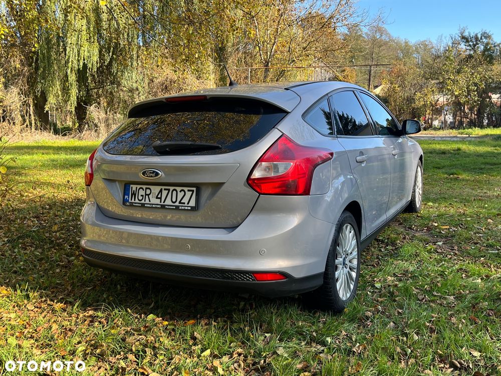 Ford Focus 1.6 Trend - 6