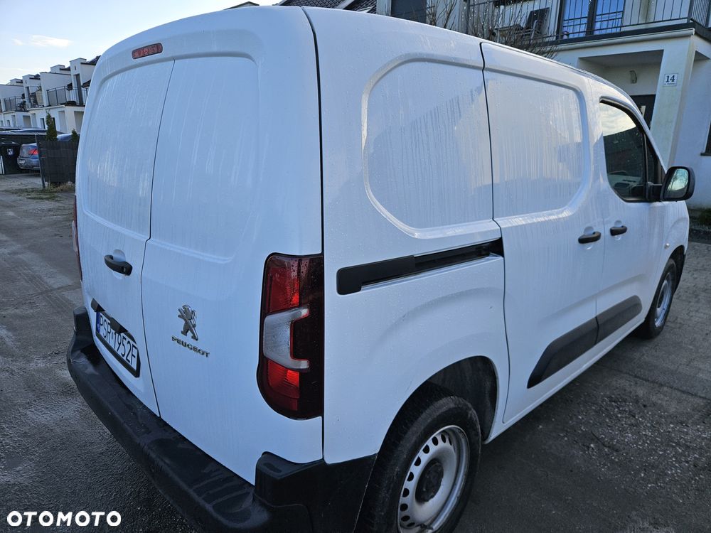 Peugeot Partner - 32